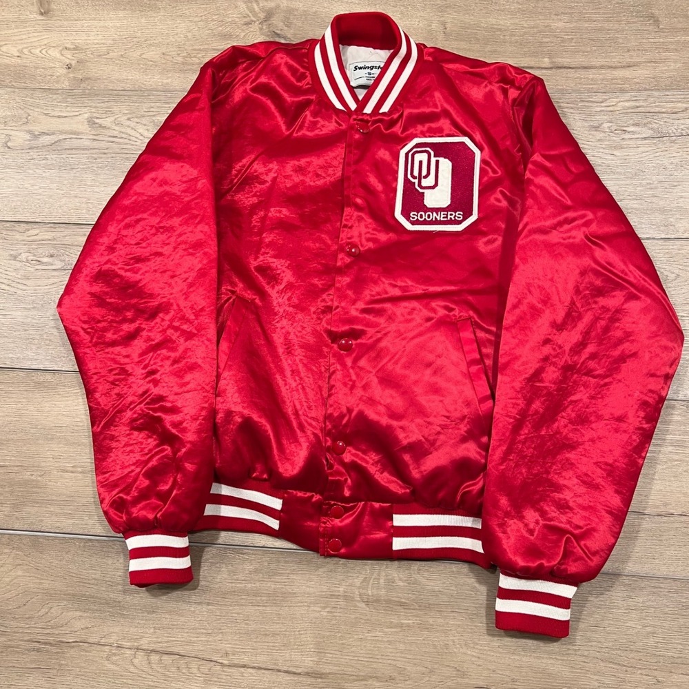 Vintage Swingster Oklahoma Sooners Varsity Jacket Red Satin Bomber OU Small USA